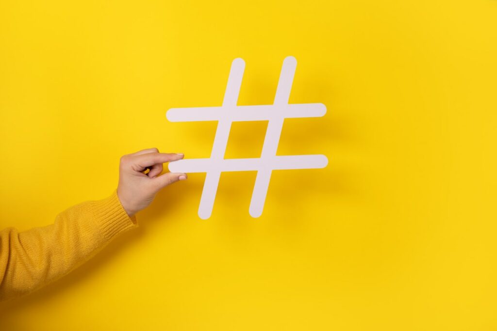 utiliza-hashtags-y-palabras-clave-relacionadas